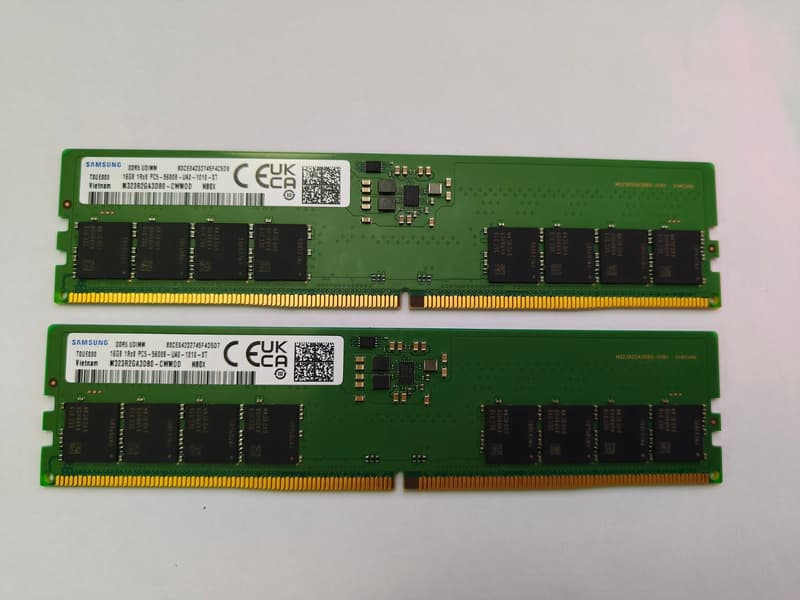 Samsung DDR5 32GB (2x16GB) 5600MT/s RAM Memory UDIMM Desktop PC