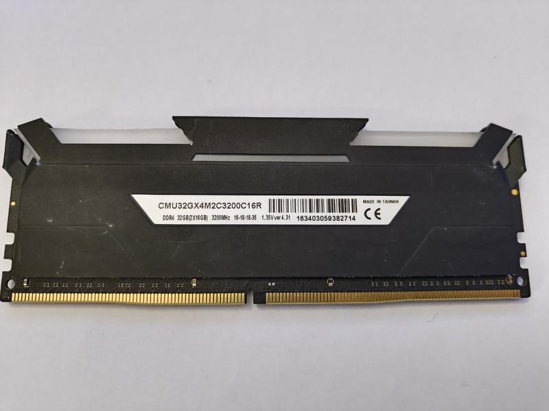 Corsair 16GB (1X16GB) LED 3200MHz DDR4 Desktop RAM Memory