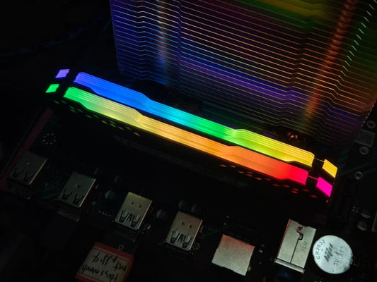 Corsair Vengeance RGB Pro DDR4 64GB (2x32GB) 3200Mhz RAM Memory PC