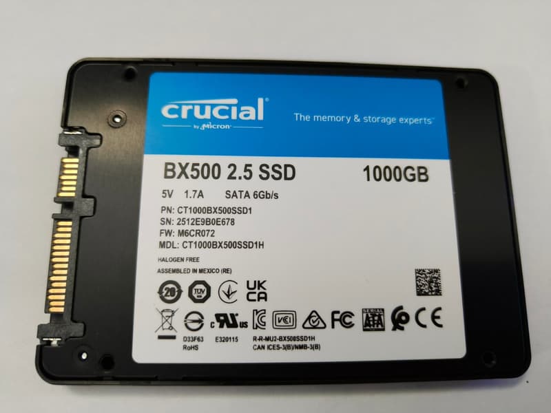 Crucial 2.5 inch SATA SSD 1TB 1000GB Near New 100% Health